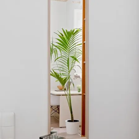 לינה וארוחת בוקר 13 Open House