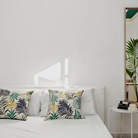 Bed & Breakfast 13 Open House Palermo